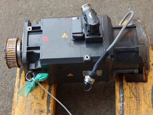 Siemens 3~Motor Servo Motor 1PH8103-1FD12-0BF1 Used