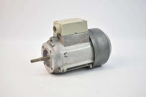 Siemens 3 Phase Motor 1LA3053-4AB99-Z ( 0.09kW 1355-1635r/min. 50-60Hz)