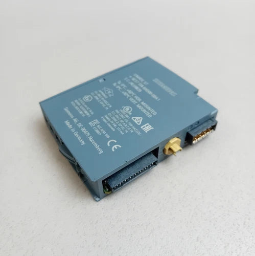 Siemens 6ES7 134-6HD00-0BA1 / 6ES7134-6HD00-0BA1