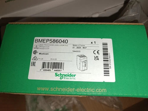 施耐德 BMEP586040，新！！ ，环境好！ FACTURA 发票担保？A