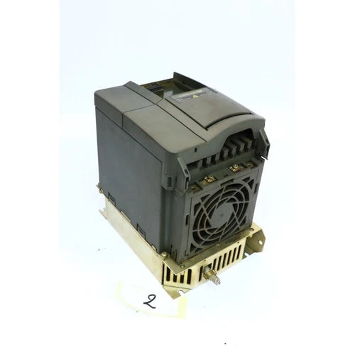 Siemens 6SE64202UC222BA1 6SE6420-2UC22-2BA1 Micromaster 420 + RE Filter (P55.2)