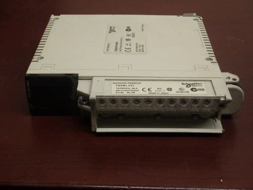 Schneider Electric Discreet Output Module_TSXDSY16S5_PV:02_RL:03_MISSING COVER