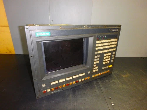 SIEMENS 6FC3261-1AC-Z SINUMERIK 820 T MONITOR