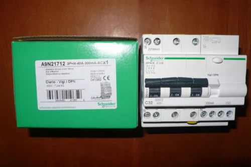 DISJONCTEUR DIFERENTIEL TETRA 32A 300mA AC COURBE C SCHNEIDER ELECTRIC 32AMPERE