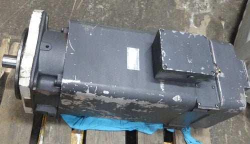 SIEMENS 3~Servo Motor Main Spindle Motor 1PH6137-4NG46-Z Used