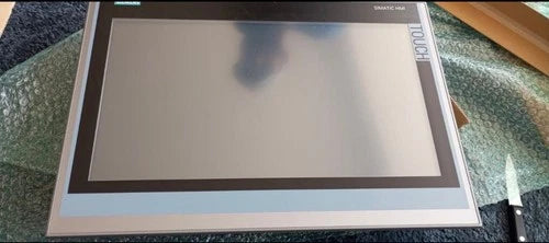 1PC For Siemens 6AV2124-0UC02-0AX0 Used