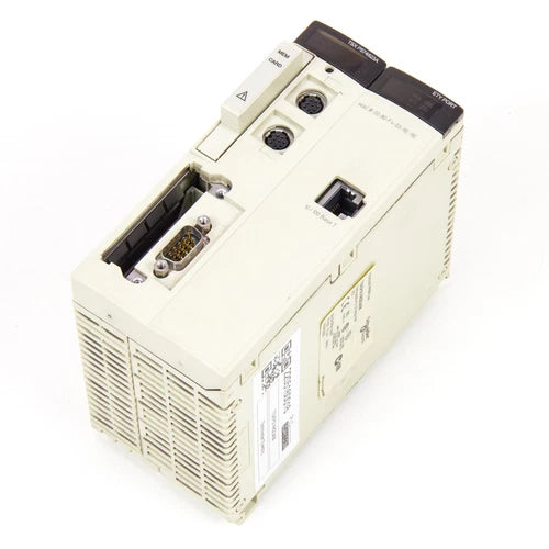 施耐德电气 TSXP574823AM，双格式 PL7 处理器 - 1440 mA | ID16...