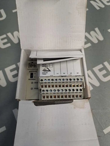 ABE8S40SB00 - TELEMECANIQUE - ABE8S40SB00 / REL? DI SICUREZZA NUOVO