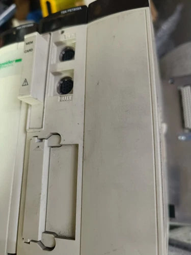 SCHNEIDER TSXP57303AMR，TSX P57303AMR，发票保证书、ENV 或 PIDO！FACTURA