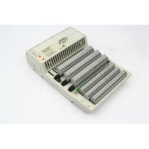 SCHNEIDER AUTOMATION 170ADI35000 + 170FNT11001 170ADI35000 + 170FNT11001 (B528)
