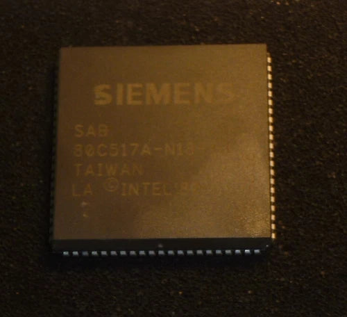 1 St¨¹ck IC 80C517 A Siemens NEU / LF PL 0122
