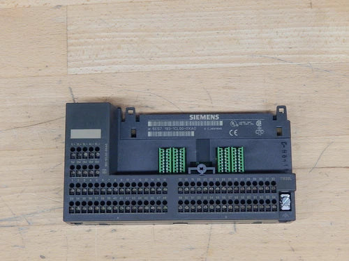 Siemens Simatic S7 6ES7 193-1CL00-0XA0   Terminalblock - used