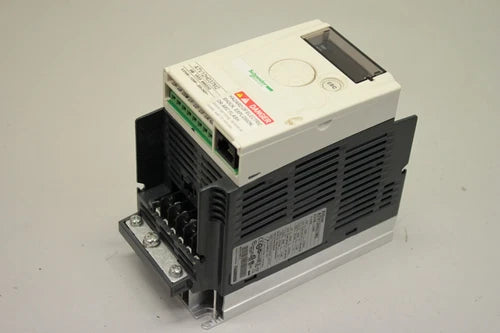 SCHNEIDER ELECTRIC ATV12 0,37kW 0,55HP 200-240V Frequenzumrichter ATV12H037M2