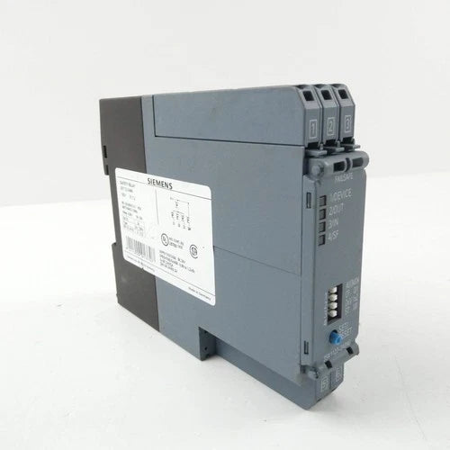SIEMENS 3SK1122-2AB40 (V1.1.2) SAFETY SWITCHGEAR *E03*