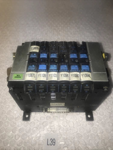 ** PREOWNED FESTO CPV-14-GE-MP-6 / 18264 AIR SOLENOID VALVE #