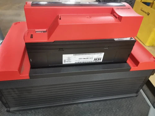 SEW MDX61B0370-503-4-0T + MDX60A0370-503-4-00 + DEU21B neuwertig