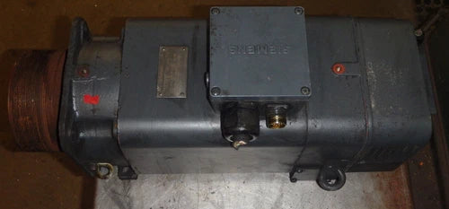 Siemens Servo Motor 1 PH6103-4NF49-Z_1PH61034NF49Z_Z K42 M1H_ERN 1387 2048 SIG/R