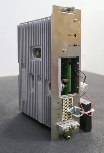 SIEMENS SINUMERIK Einbau-Netzger?t 6EV3054-0GC Version A - Blende Batterie fehlt