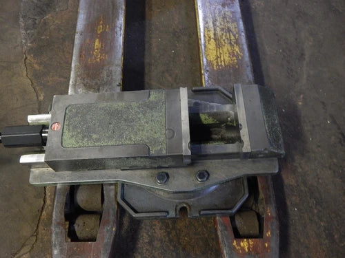 Maschinenschraubstock  740 / R?hmTyp.RA4 /Hydraulikschraubstock Schraubstock