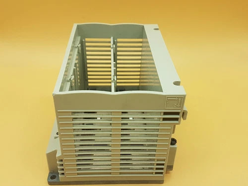 TSX RKZ02 Schneider Electric / TELEMECANIQUE TSX RKZ02 EXTENSION RACK TSX37