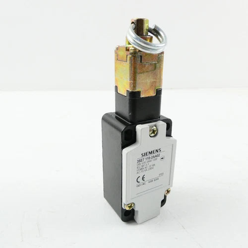 SIEMENS 3SE7 110-2AA02 POSITION SWITCH