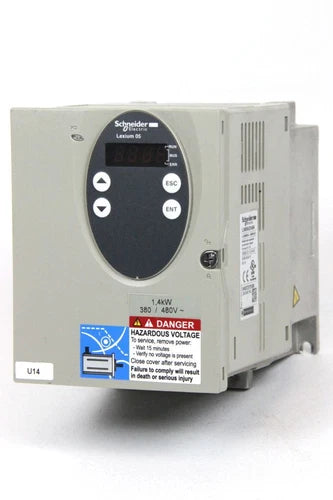 SCHNEIDER LXM05BD14N4 Lexium 05 3Ph 伺服驱动器 1,4kW 480V + EMV 滤波器