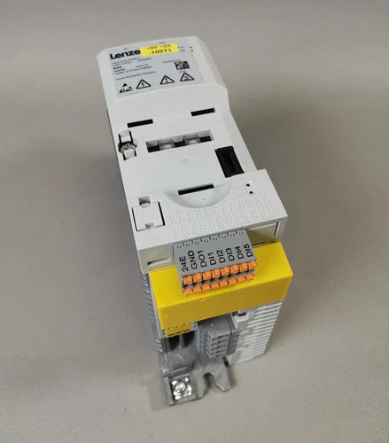Lenze I55AE137F1AV1000KS + Safety Modul