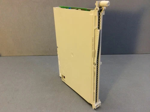 6ES54704UA13 - SIEMENS - 6ES5470-4UA13 Analog Output Mod.  REFURBISHED