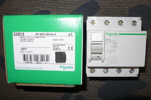 差动断路器，40A 30mA，A型，4极，施耐德电气，23513