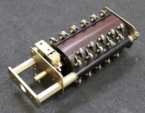 Siemens multiple switch control switch 3SV4006-0MA 40 ports b24 N1003-0