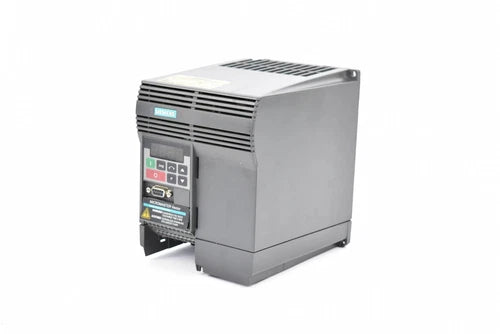 Siemens Micromaster Vector 6SE3 215-8DB40 ( 6SE3215-8DB40 ) 2200W