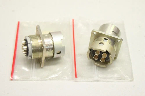 2x SOURIAU 1754382 Stecker 4 Polig FR 8 40 2 OVP