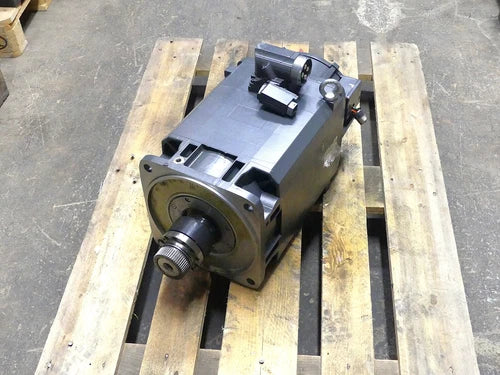 Siemens 1PH8133-1DG02-0CE1-Z (Slightly Damaged)