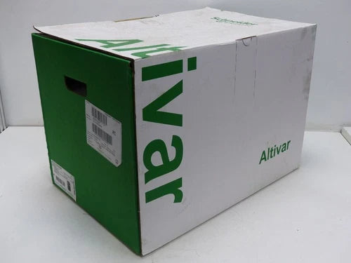 Schneider Electric Altivar 71 ATV71E5U30N4 3kW 400V IP54 + Keypad OVP unbenutzt