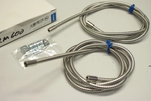 2x OMRON E39-F32C Spiralschlauch Schutz 4536853297381 OVP