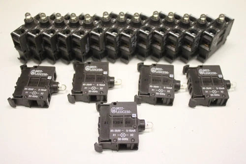 18x MOELLER Leuchtelement LED wei? Lampenfassungsblock M22-LEDC230