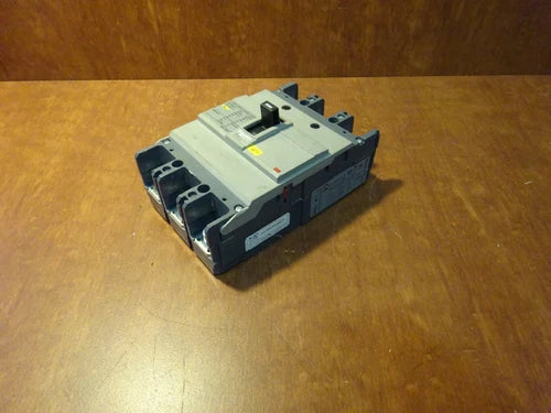 Schneider NSC250S circuit breaker 250A
Opens in a new window or tab