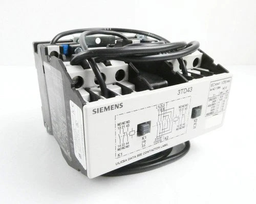 SIEMENS 3TD43 02-2AP0 (3TD4302-2AP0) (230V 50Hz/277V 60Hz) REVERSIBLE STARTER