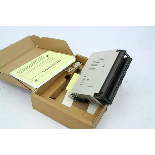 SCHNEIDER ELECTRIC AS-BDAP-216N TSX Compact Output Module Open box (B671)