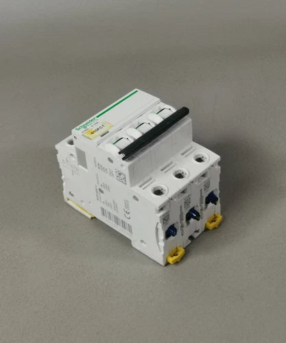 Schneider iC60L K16A