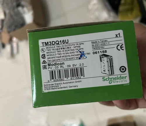 New & Genuine Schneider TM3DQ16U PLC Module