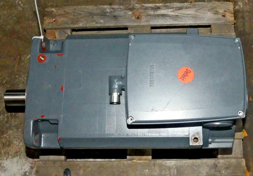 Siemens Simotics 3~ 1PH8138-1CZ22-0LA2-Z Faulty see Pictures