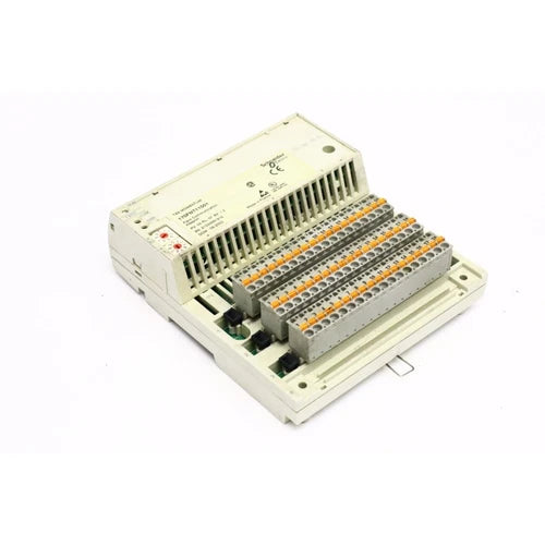 Schneider electric 170ADI34000 + 170FNT11001 I/O Fipio adapter module RE (B1359)