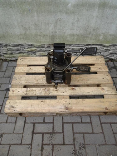 BOSCH 2 518 216 509 PARKER PAV 6.3 R08K P1 AA