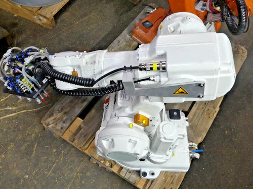 Robot ABB IRB 140 M2000 Type A IRB 140 see pictures