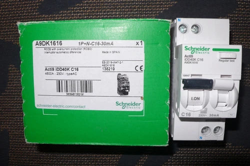 DISJONCTEUR DIFFERENTIEL 16A 30mA 型 AC 施耐德电气 A9DK1616 16A