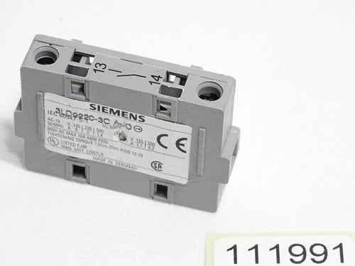 Siemens 3LD9220-3C AJO Hilfsschalter 1S f¨¹r Bodenbefestigung