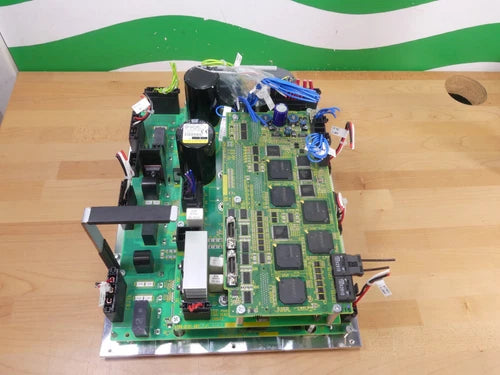 FANUC Servo Amplifier A06B-6400-H005, A20B-8101-079,A20B-8101-081,A20B-2102-040