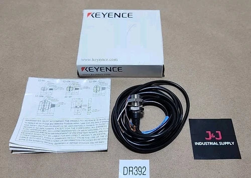 *BRAND NEW* Keyence EZ-12M EZ12M Proximity Sensor Switch 12-24Vdc + Warranty!