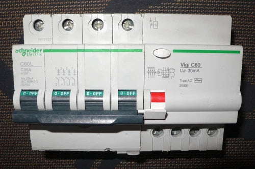 DISJONCTEUR DIFERENTIEL TETRA 4POLE 25A 30mA SCHNEIDER ELECTRIC 25AMPER PC25KA